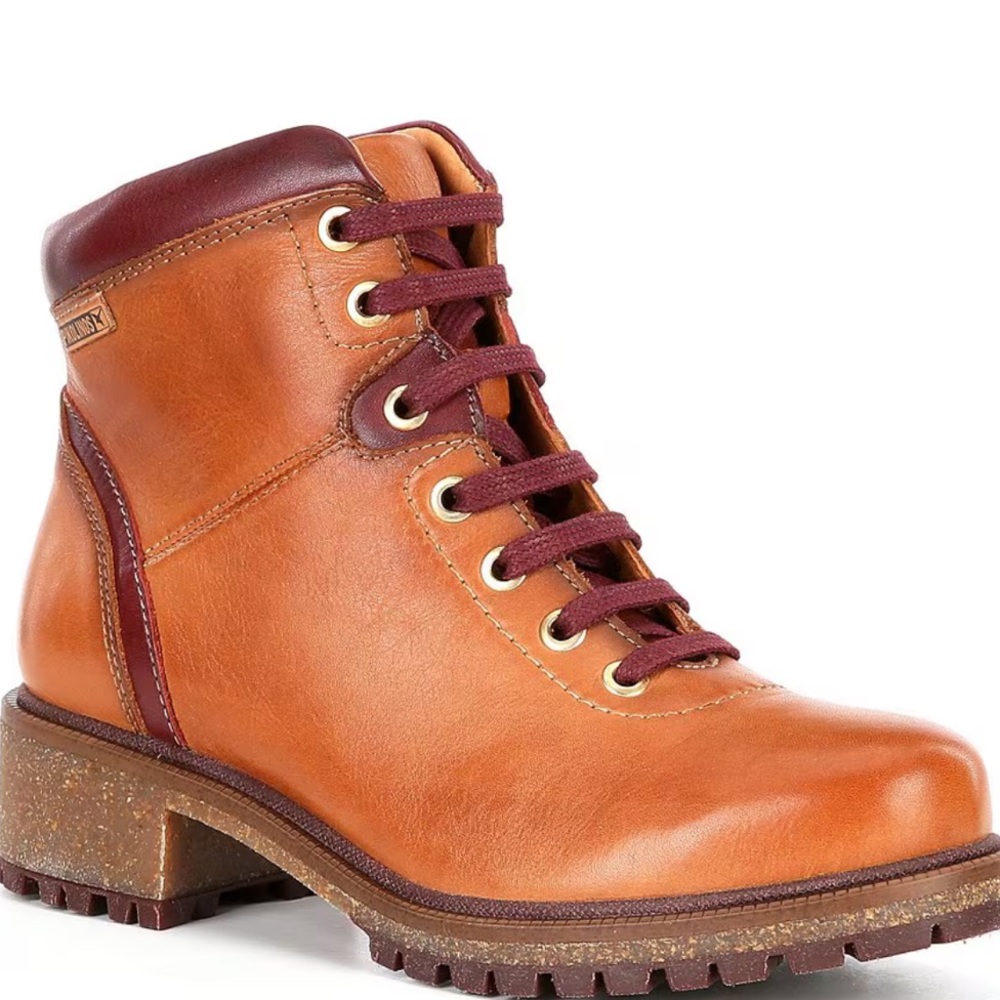 Women’s Brandy Pikolinos Boots Size 10/41 New With Box
